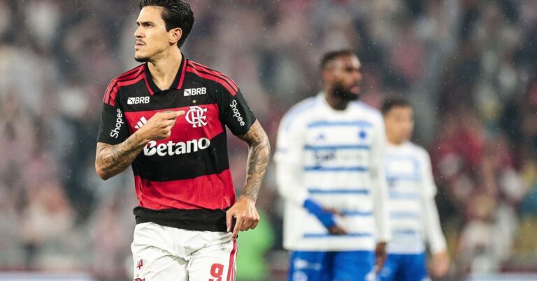 Flamengo supera Cruzeiro no reencontro de Leonardo Jardim com ex-clube