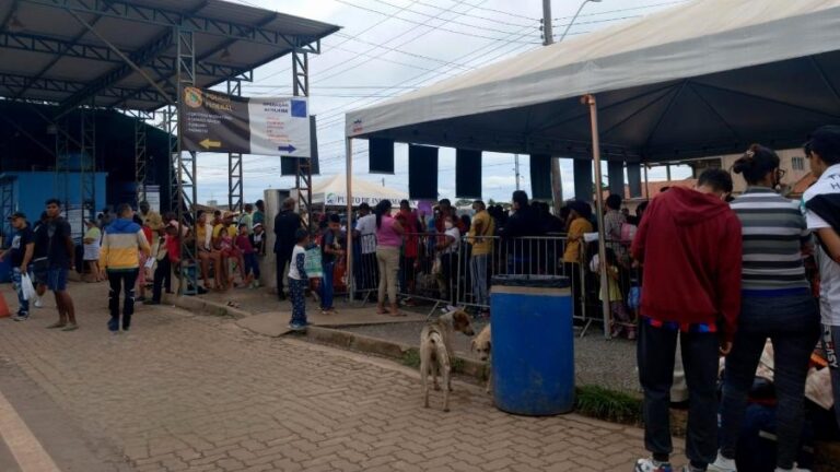 Brasil abriga 582 mil venezuelanos, grande parte em RR, SC e PR