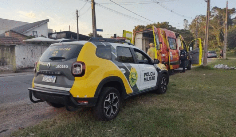 Homem sofre agressão grave com barras de ferro em Curitiba