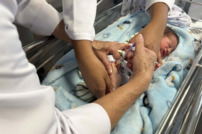 Maternidades do Paraná implementam novo imunobiológico para prevenção do vírus sincicial