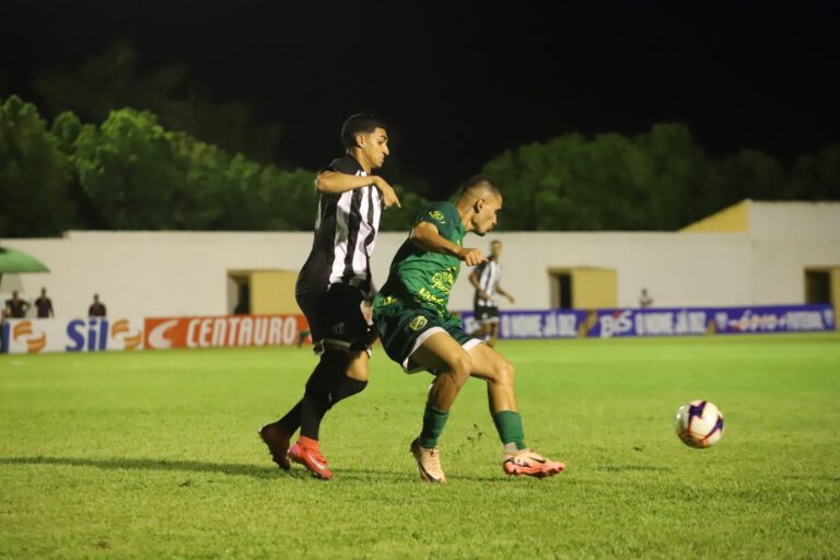 Ceará garante vaga inédita nas quartas da Copinha com vitória sobre XV de Jaú
