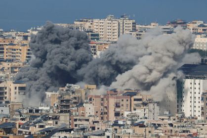 Ataque israelense no centro de Beirute provoca mortes e tensiona conflito no Líbano