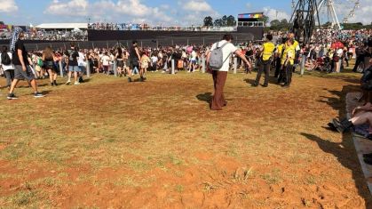 Lollapalooza 2026 enfrenta lama no primeiro dia em São Paulo