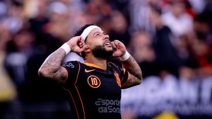 Memphis manifesta interesse em renovar contrato com Corinthians até 2026