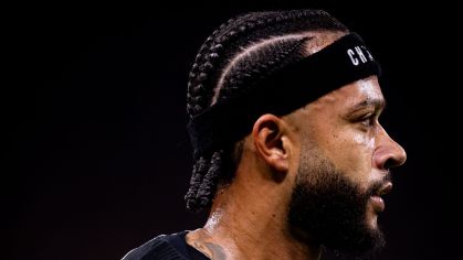 Memphis Depay enfrenta problema físico antes da Data Fifa com o Corinthians