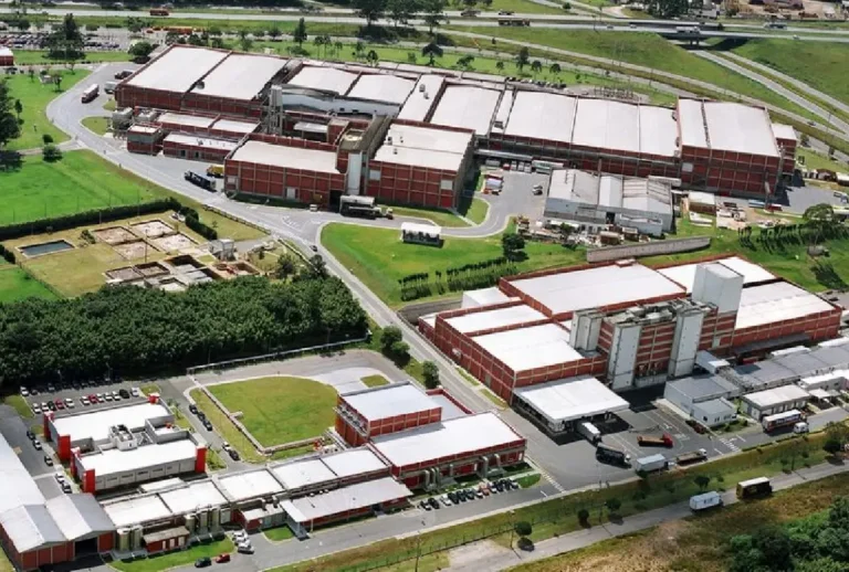 Mondelez anuncia 70 vagas de emprego em Curitiba e região