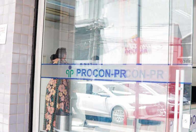 Mutirão de negociação de dívidas reforça apoio financeiro no Paraná