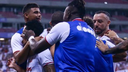 Náutico goleia Santa Cruz e mantém 100% no Campeonato Pernambucano