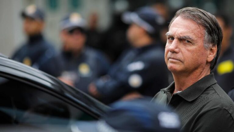 Moraes ordena transferência de Bolsonaro para Papudinha no Distrito Federal