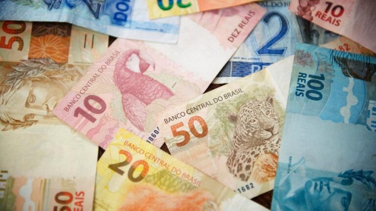 Quina sorteia prêmio acumulado de 2,3 milhões no concurso 6923