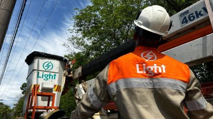Procon multa Light em R$ 3 milhões após apagão de 48 horas no Rio