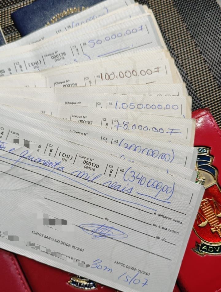 Roubo de diamantes no Paraná envolve policiais presos e milhões em cheques