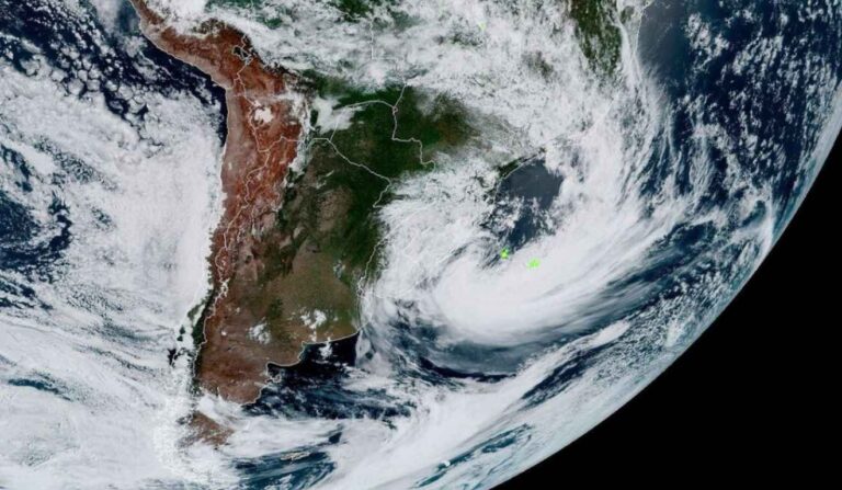 Ciclone Extratropical de 2026 Deve Impactar o Paraná com Ventos Fortes