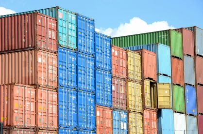Exportações brasileiras para China aumentam 6% em 2025 impulsionando superávit