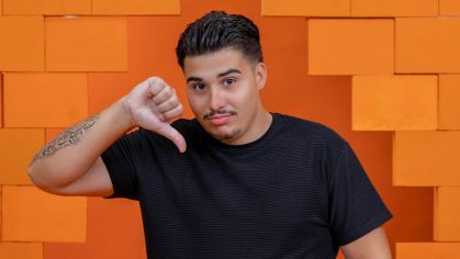 Ex-BBB Pedro Henrique é indiciado por importunação sexual em reality show