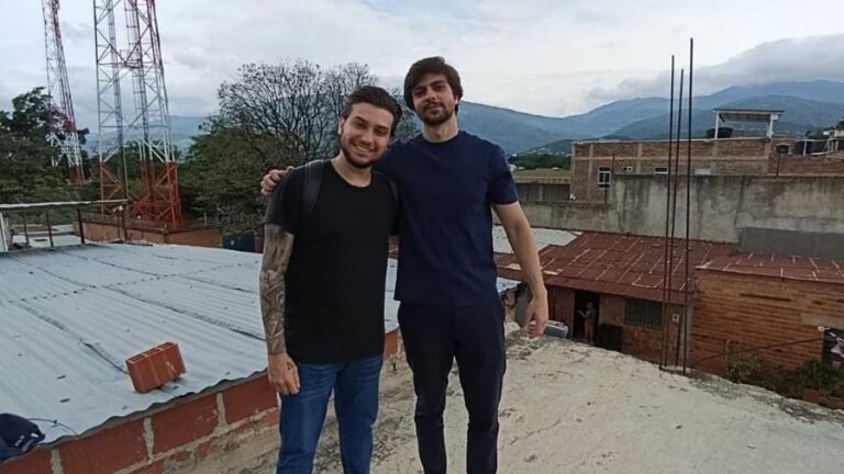 Brasileiro é detido ao tentar filmar documentário na Venezuela