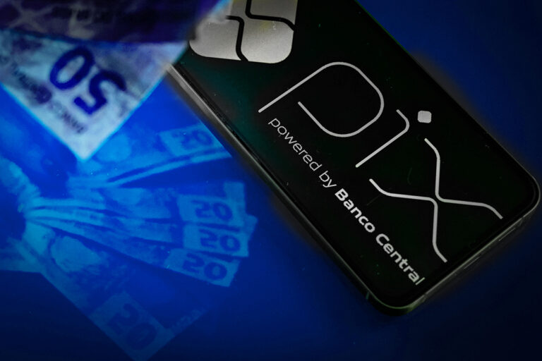 Estelionato eletrônico e envio de comprovante falso de Pix