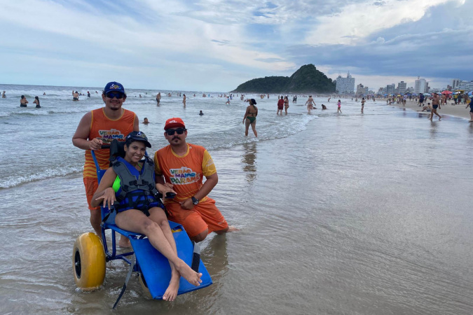 Praia acessível registra recorde de atendimentos no verão maior 2025/2026