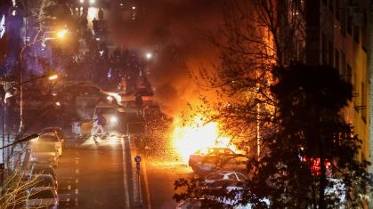 Protestos no Irã resultam em 43 mil mortes, aponta centro de direitos humanos