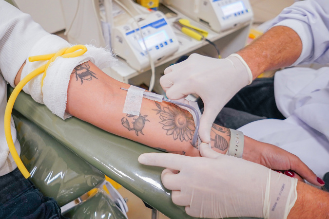 Hemepar reforça convocação para doadores de sangue tipos O+ e O-