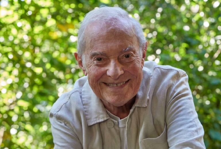 Francis Hime apresenta show marcante na Oficina de Música de Curitiba