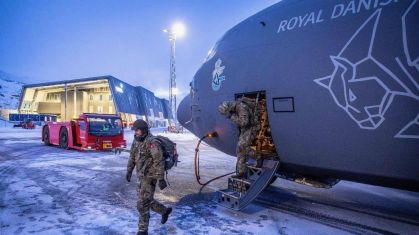 França solicita exercícios da Otan na Groenlândia e se coloca à disposição