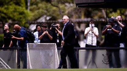 Corinthians retira transfer ban e retoma contratações no futebol