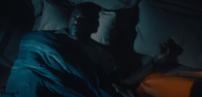 Sterling K. Brown analisa os contrastes entre Randall de This Is Us e Xavier de Paradise