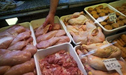 Preço da carne de frango registra menor valor desde julho de 2023