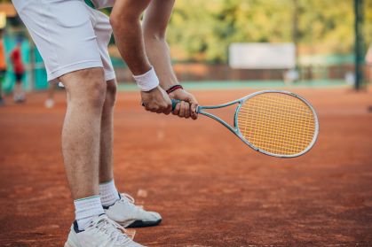 lesoes no joelho no tenis principais tipos e prevencao eficaz