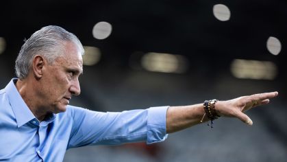 Meia do Cruzeiro preocupa Tite após nova lesão no Mineirão