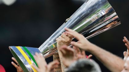 Supercopa do Brasil confirma horário e local da decisão entre Corinthians e Flamengo