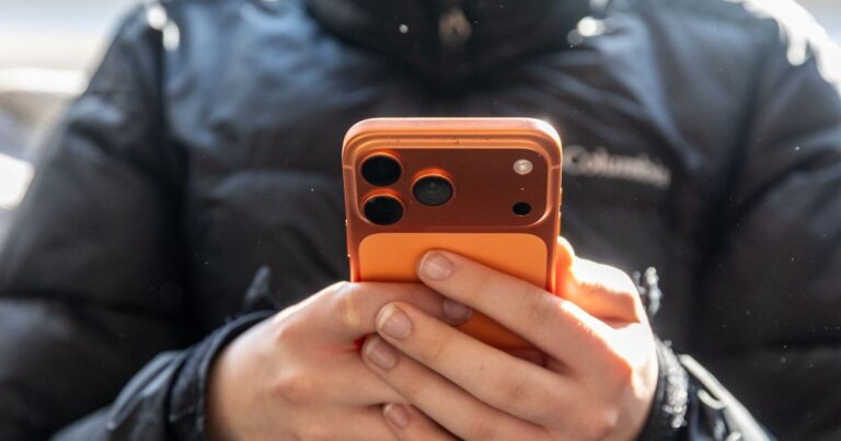 Como identificar ligações de telemarketing e golpes no celular