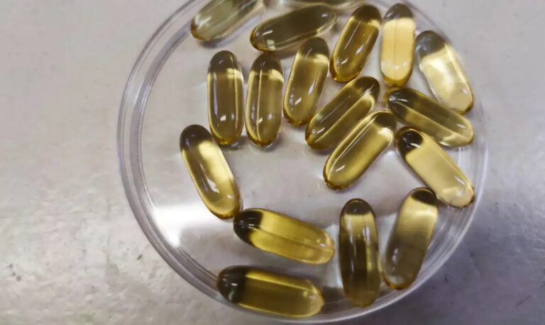 Crescimento acelerado nas vendas de vitaminas e suplementos no Brasil em 2025