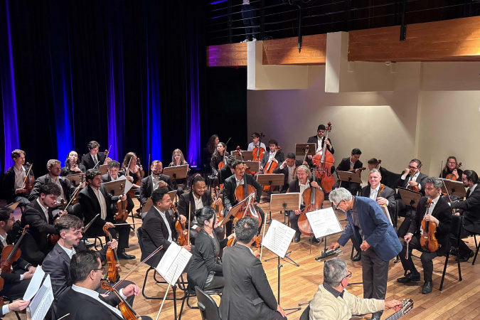 Orquestra Cordas do Iguaçu celebra 15 anos com espetáculo Clássicos do Cinema no Guairão