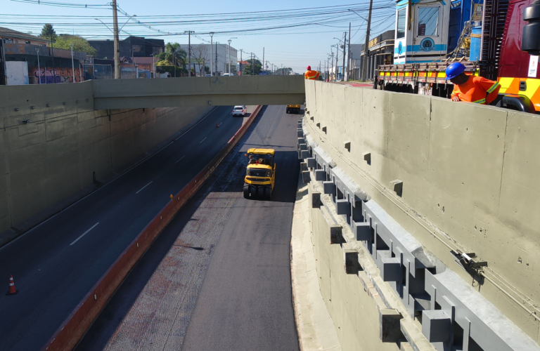 bloqueios em são josé dos pinhais afetam vias em diferentes bairros nesta semana