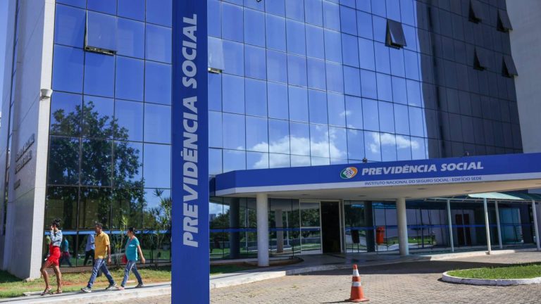 Delação do escândalo do INSS mobiliza disputa judicial entre PGR e PF no Supremo