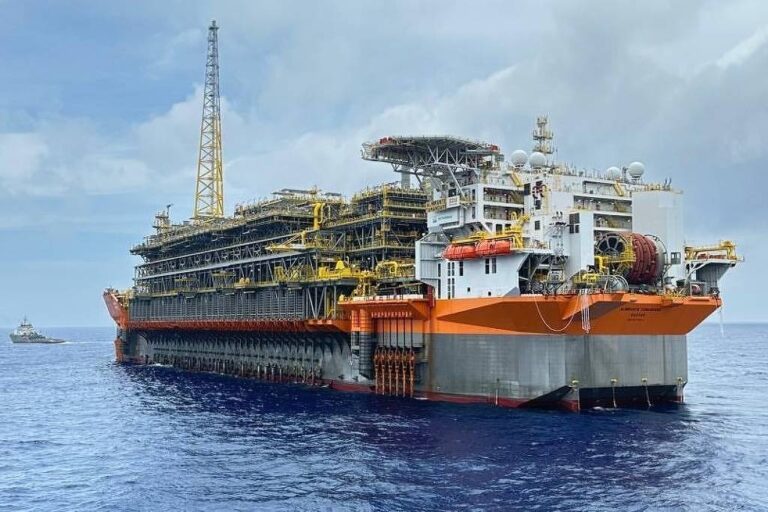Petrobras impulsiona recorde nas exportações de petróleo em 2025