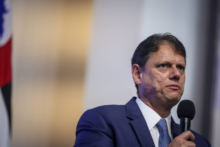 Aliados de lula mudam discurso ao apoiar simone tebet em são paulo