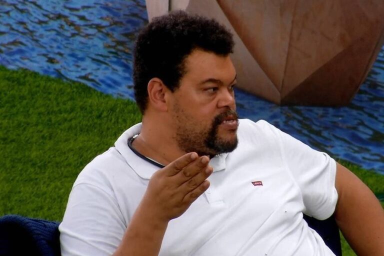 Babu Santana critica Ana Paula Renault e pede ajuda para Juliano Floss no BBB 26