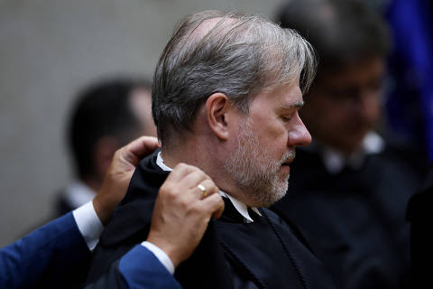 pf pede suspeição de toffoli no caso master após descoberta de mensagens no celular de vorcaro