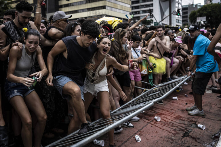 Ricardo Nunes minimiza tumulto entre foliões na rua Consolação durante Carnaval