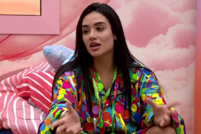 Jordana gera risadas ao brincar sobre bonequinha branca no BBB 26