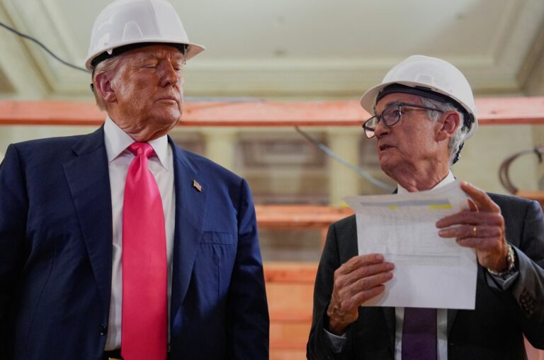Powell pode permanecer no fed e criar cenário de dois líderes simultâneos