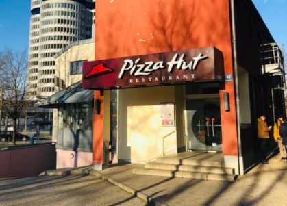 Yum! Brands reduz 250 unidades da Pizza Hut nos EUA por desempenho fraco