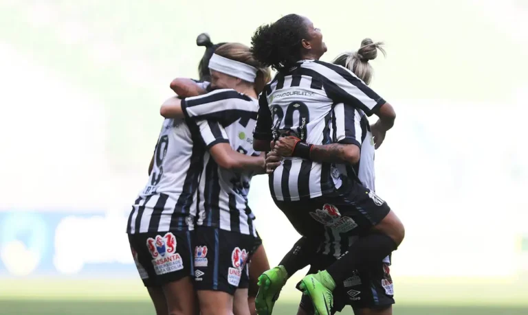 Brasileirão Feminino: paulistas superam gaúchas na abertura da temporada