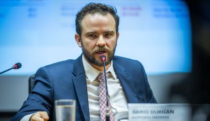Durigan avança com bancos para lançar Desenrola 2.0 com urgência