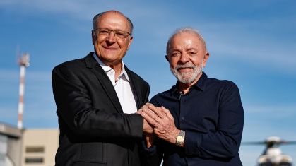 Alckmin reafirma lealdade a Lula no congresso nacional do PT