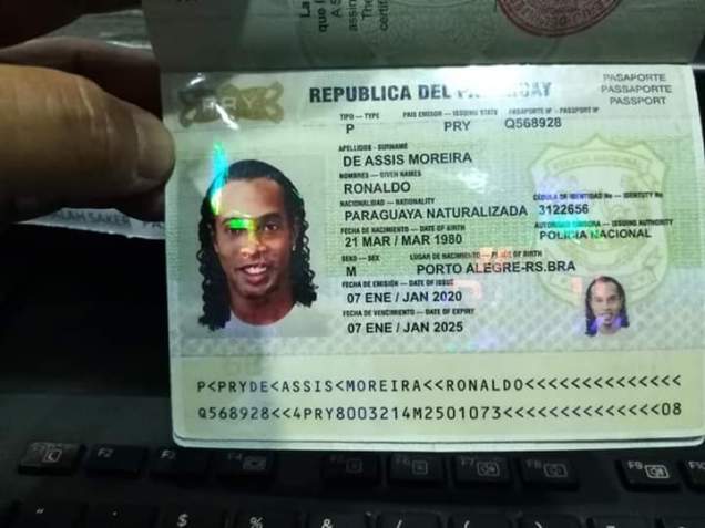 Empresária acusada de falsificar passaporte de Ronaldinho é presa no Paraguai
