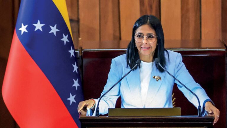 Parlamento da Venezuela aprova anistia geral após décadas de chavismo